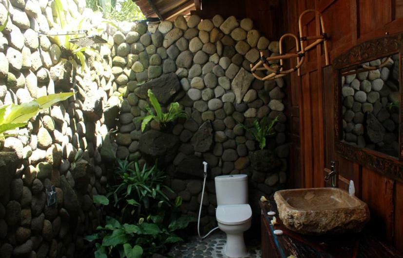 Swan House Canggu Hotel Exterior photo